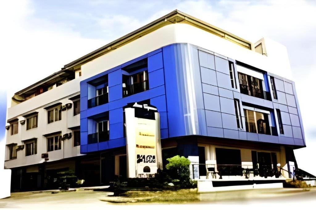 Soledad Suites Panglao Exterior photo