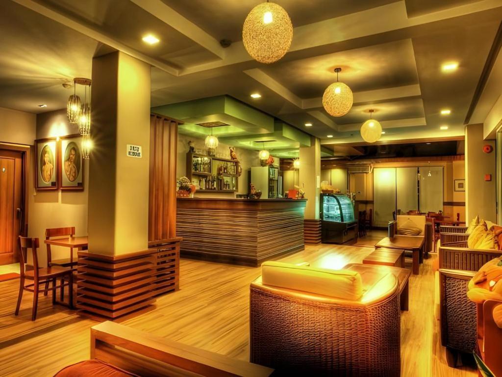 Soledad Suites Panglao Exterior photo